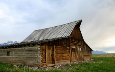 moulton barn 3
