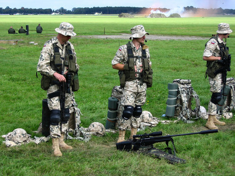 soldiers