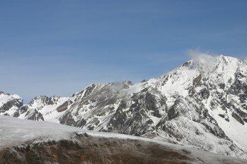 Fototapeta na wymiar paysage de montagnes - mountains view - berg