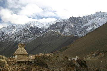  buddhist stupa in the himalayas (ladakh, kashmir,