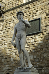 statue13
