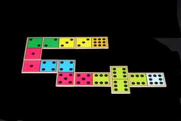colored dominoes
