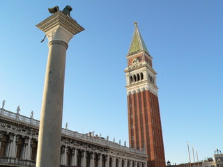 Fototapeta na wymiar Plac Świętego Marka w Wenecji