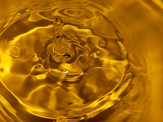 gold water drop splash