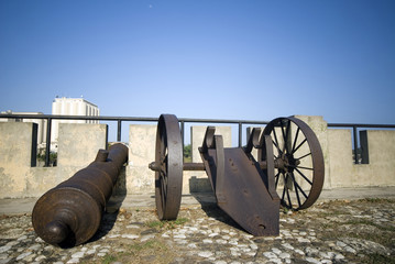 santo domingo dominican republic cannons on las da