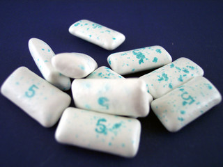 chewing gum pieces