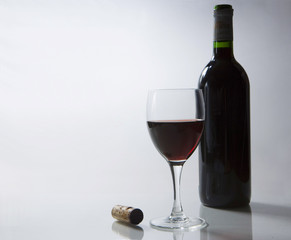 bouteille, verre & bouchon