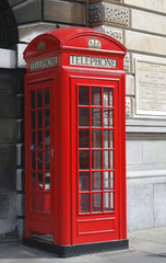 Obraz premium red telephone box