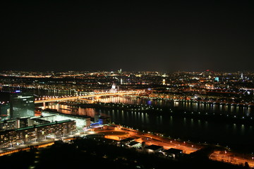 Fototapeta na wymiar Wiedniu w nocy