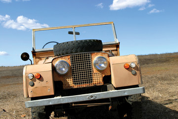 safari 4x4 © Snowshill