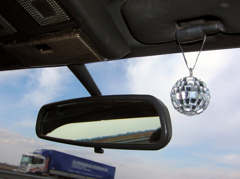 travel with disco mirror ball
