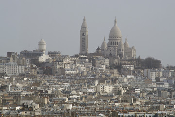 Fototapeta na wymiar montmartre skyline