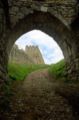spiš castle (spisky hrad) - gate