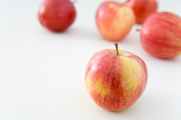 apples