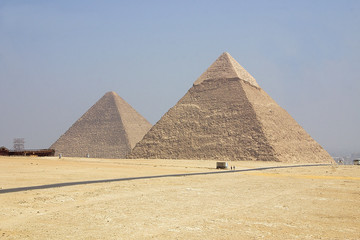 Fototapeta na wymiar Piramidy w Gizie - Egipt
