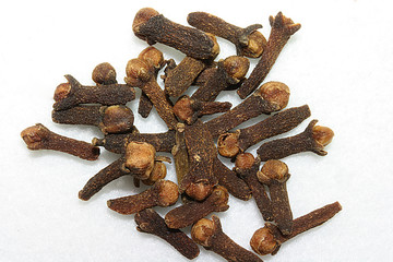 cloves