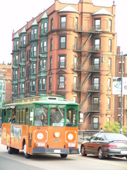 Plakat old boston with a street car and vintage brick bui