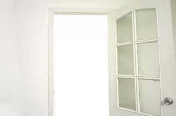 Fototapeta premium opened door