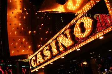 Photo sur Plexiglas Las Vegas enseigne de casino néon las vrgas