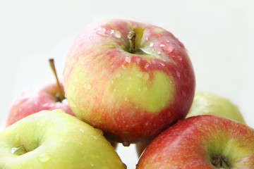 apples.
