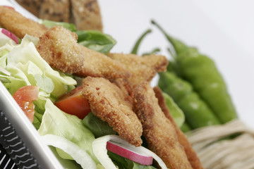 hühnerstreifensalat