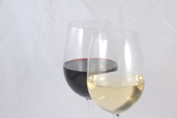 white and red wine