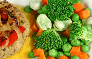 chicken patty with vegetables