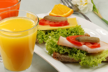 toast with orangejuice