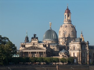 dresden, frauenkirche aus der ferne