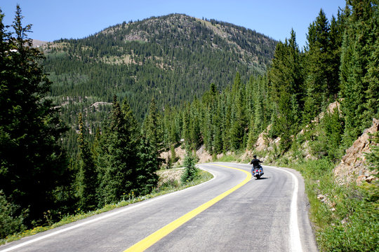 Fototapeta motorcycle on mountain road