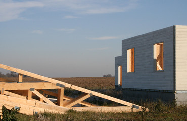 maison en bois en construction
