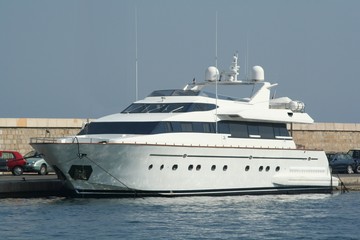 Fototapeta na wymiar yacht de luxe