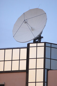 parabole satellite