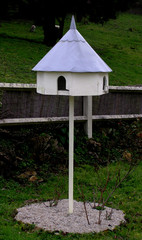 0760 - nichoir pour petits oiseaux