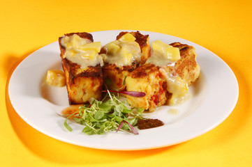 lobster bread pudding mango wine sauce