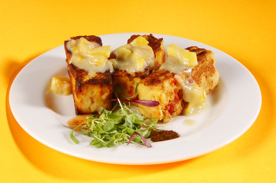 lobster bread pudding mango wine sauce