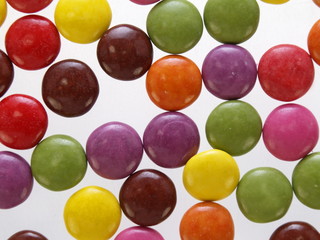 bunte schoko bonbons nah aufnahme