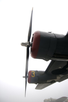 starboard side wing b24 boeing bomber