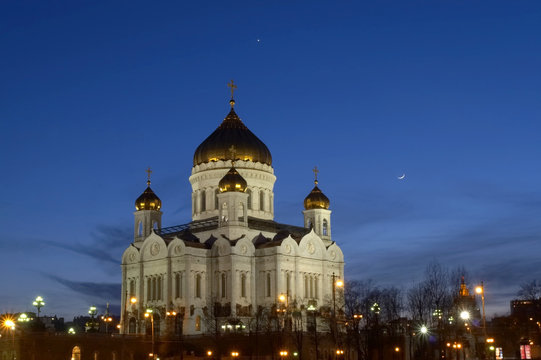 the cathedral of christ the savior