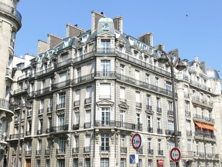 Obraz premium immeubles parisiens.