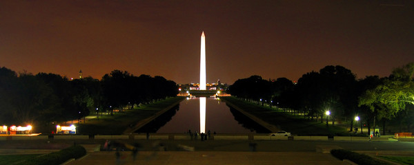 Washington Monument at night