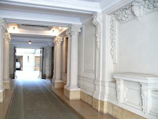 hall d'immeuble.