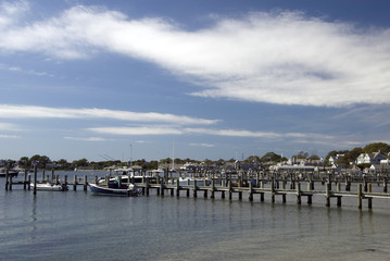 Fototapeta na wymiar edgartown harbor
