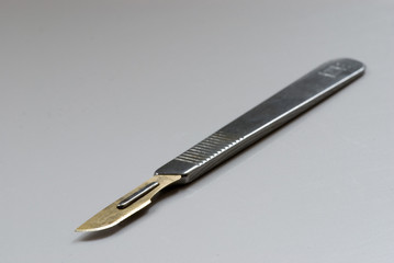 scalpel15