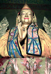 tsongkapa - the tibetan guru