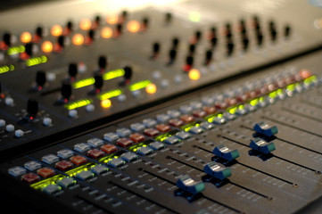 plan large console mixage son