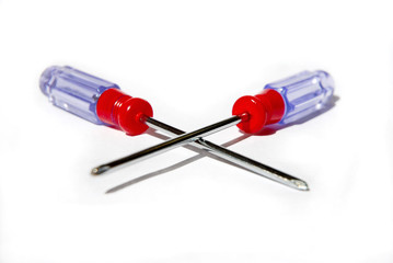 two crossed screwdrivers