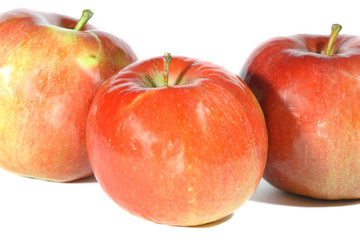 red apples
