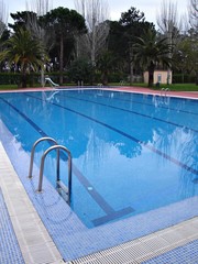 empty swimming pool