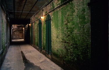 alcatraz corridor - obrazy, fototapety, plakaty